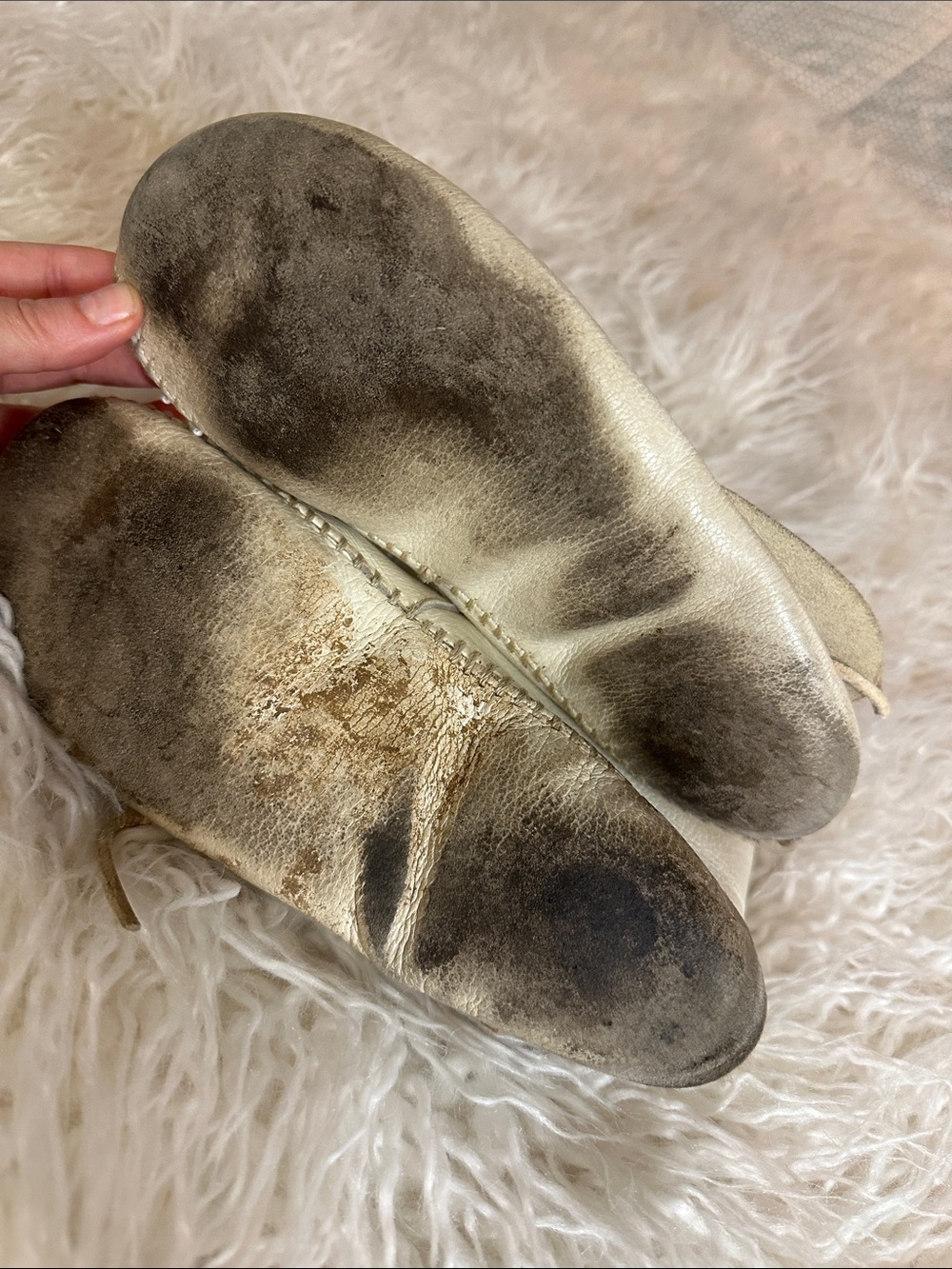 Handmade vintage Minnetonka Beaded White Leather Moccasins 6.5 - Picture 5 of 5